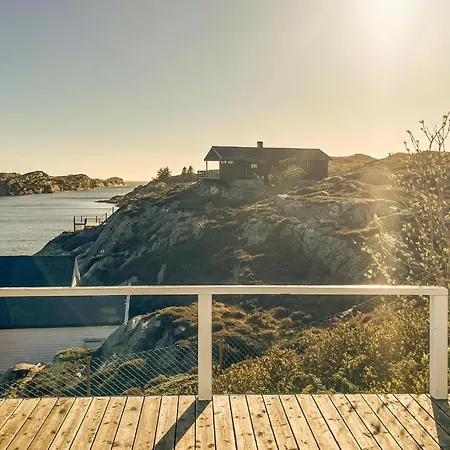 Front In Fjell With House Sea View * Algroy